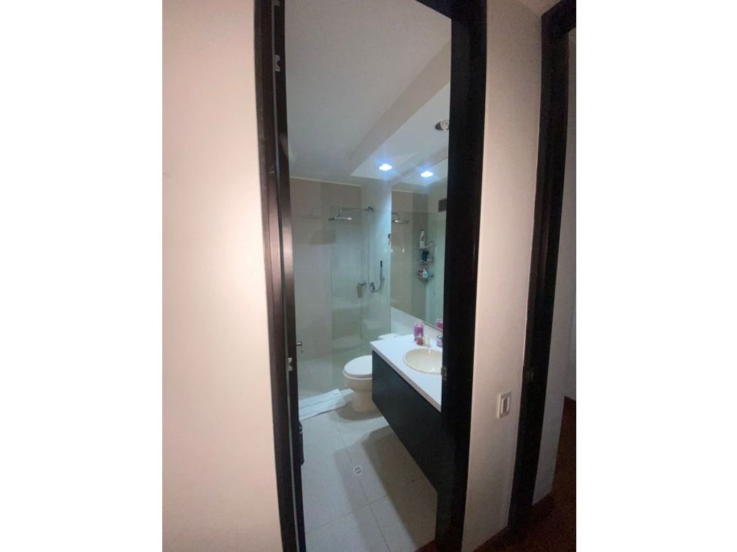 Apartamento de 4 alcobas en venta en Britalia, Bogotá, 360 m² · foto 11 de 20