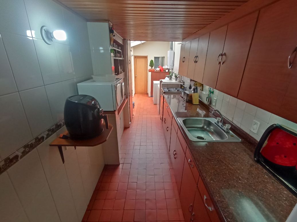 Casa de 3 alcobas en venta en Los Cedros Oriental, Bogotá, 162 m² · foto 8 de 20