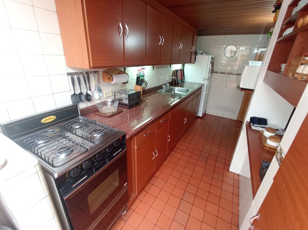 Casa de 3 alcobas en venta en Los Cedros Oriental, Bogotá, 162 m² · foto 9 de 20