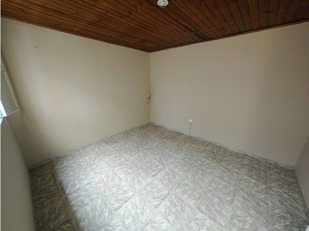 Casa de 8 alcobas en venta en El Rubi, Bogotá, 215 m² · foto 20 de 20