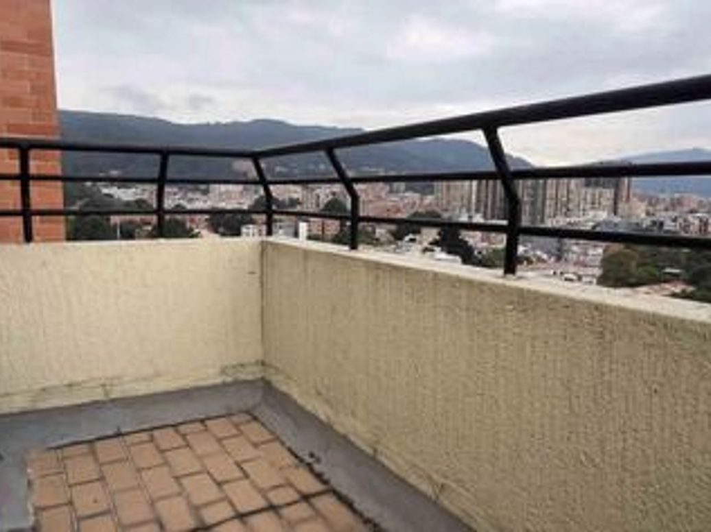 Apartamento de 4 alcobas en venta en Cedro Salazar, Bogotá, 164 m² · foto 12 de 12