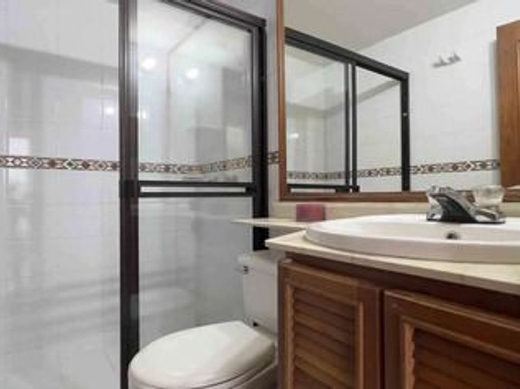 Apartamento de 4 alcobas en venta en Cedro Salazar, Bogotá, 164 m² · foto 9 de 12
