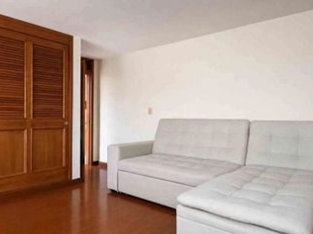Apartamento de 4 alcobas en venta en Cedro Salazar, Bogotá, 164 m² · foto 10 de 12