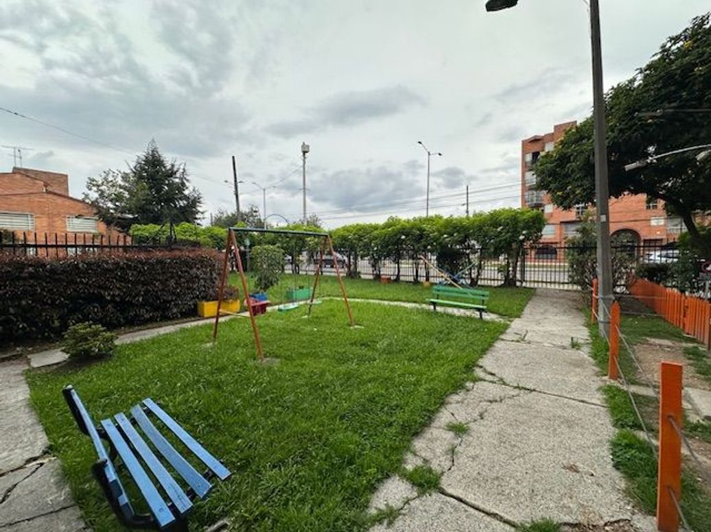 Apartamento de 3 alcobas en venta en Bosque De Modelia, Bogotá, 73 m² · foto 18 de 20