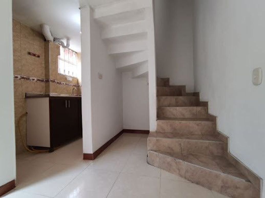 Casa de 3 alcobas en venta en El Corzo, Bogotá, 67 m² · foto 4 de 15