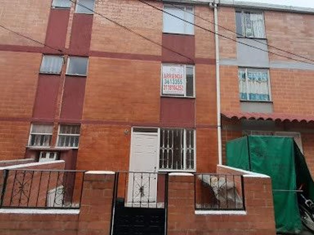 Casa de 3 alcobas en venta en El Corzo, Bogotá, 67 m² · foto 2 de 15