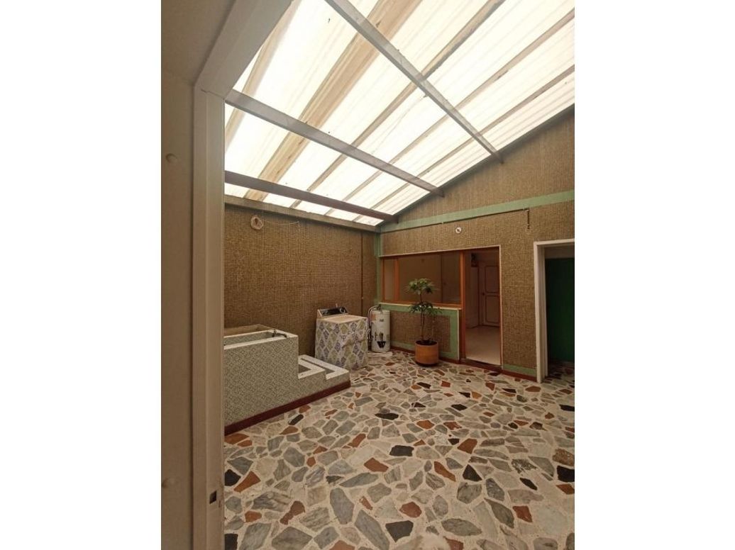 Casa de 5 alcobas en venta en Los Cedritos, Bogotá, 390 m² · foto 18 de 20