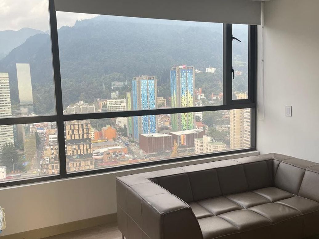 Apartamento de 2 alcobas en venta en Las Nieves, Bogotá, 107 m² · foto 4 de 18