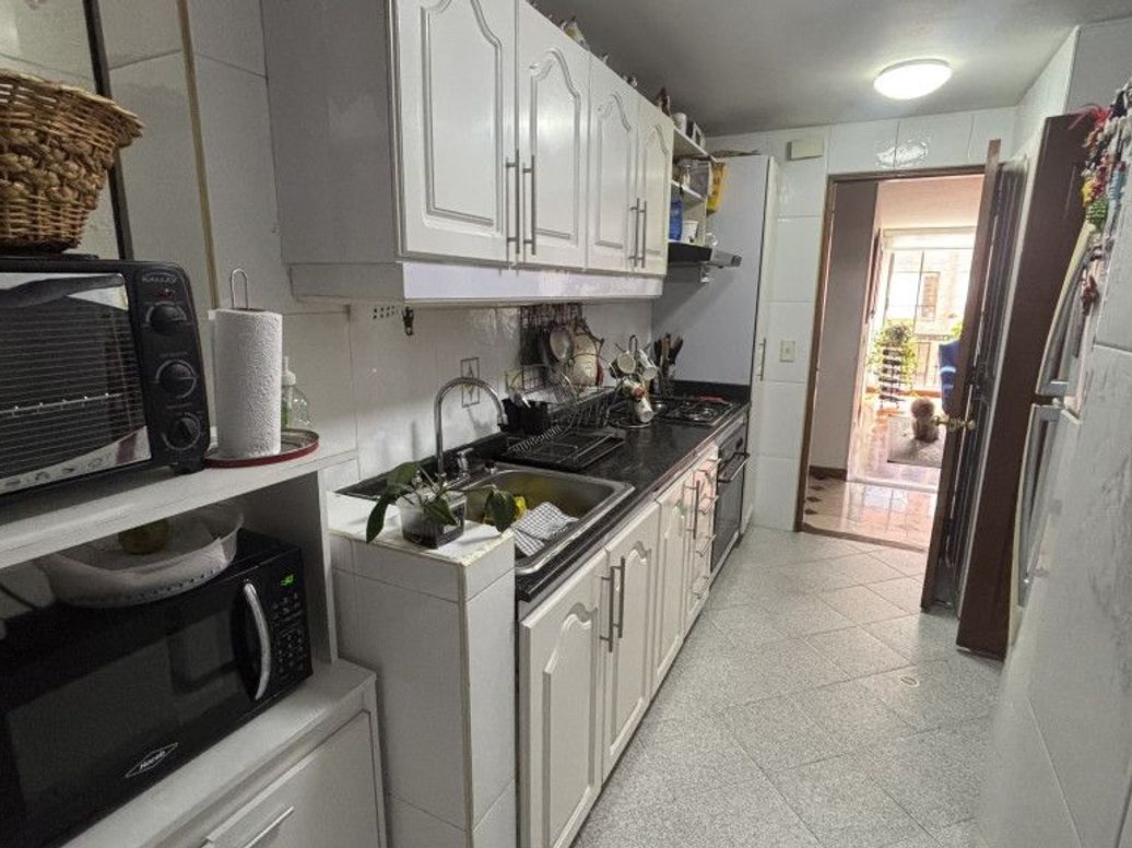 Apartamento de 3 alcobas en venta en Escuela De Infantería, Bogotá, 122 m² · foto 16 de 20
