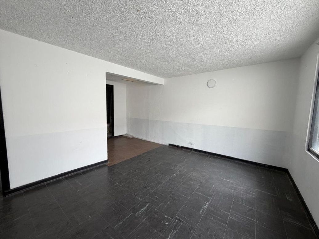 Casa de 6 alcobas en venta en San José Del Prado, Bogotá, 380 m² · foto 16 de 20