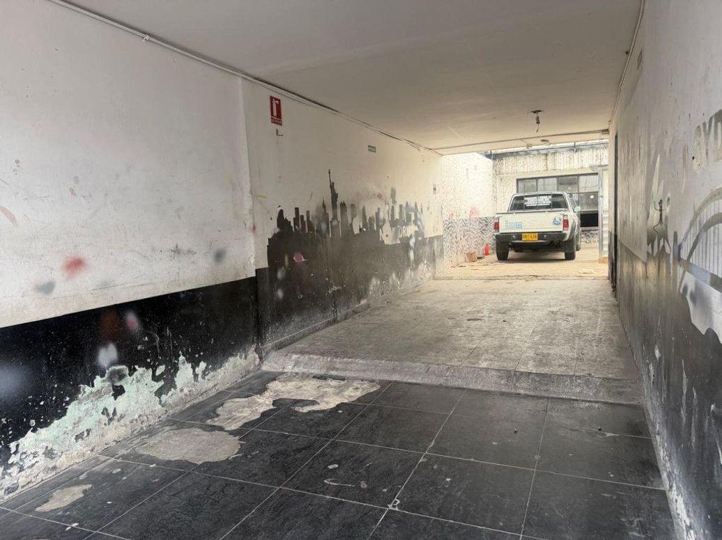 Casa de 6 alcobas en venta en San José Del Prado, Bogotá, 380 m² · foto 9 de 20