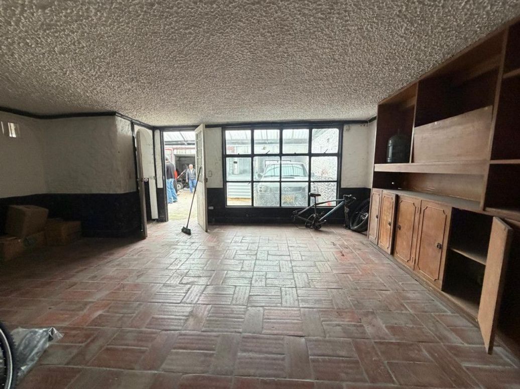 Casa de 6 alcobas en venta en San José Del Prado, Bogotá, 380 m² · foto 5 de 20
