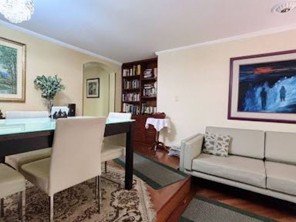 Apartamento de 4 alcobas en venta en Los Rosales, Bogotá, 150 m² · foto 5 de 20