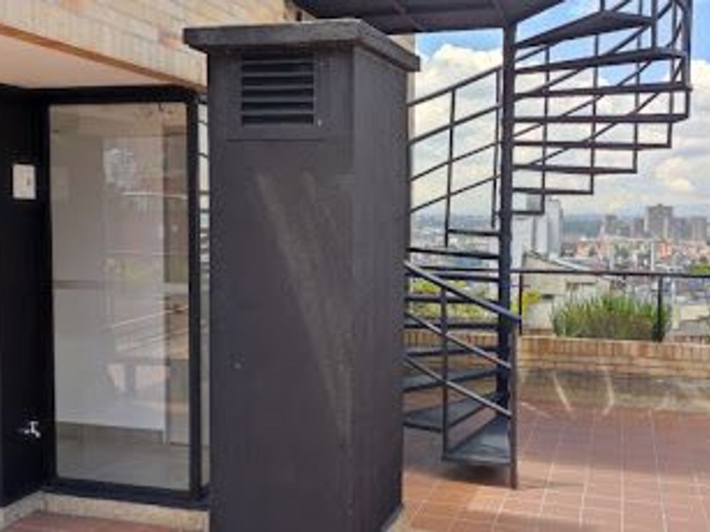 Apartaestudio en venta en Chapinero Central, Bogotá, 40 m² · foto 18 de 20