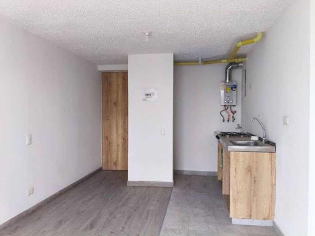 Apartamento de 2 alcobas en venta en Madelena, Bogotá, 33 m² · foto 3 de 20