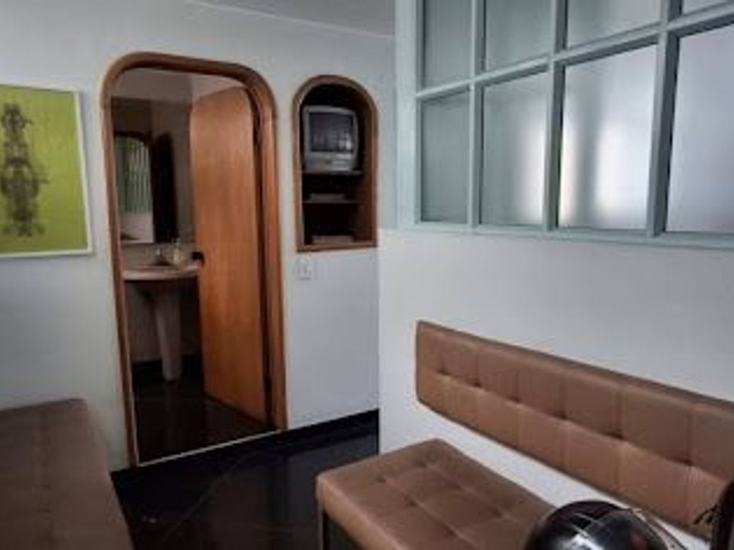 Apartamento de 3 alcobas en venta en La Salle, Bogotá, 50 m² · foto 2 de 14