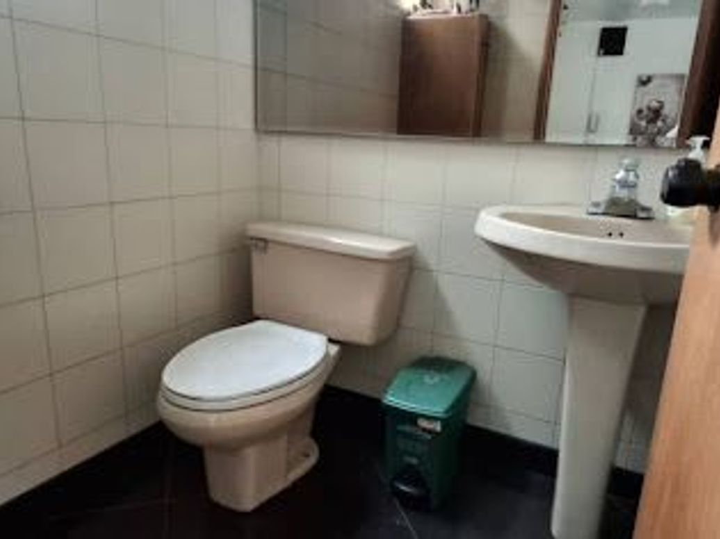 Apartamento de 3 alcobas en venta en La Salle, Bogotá, 50 m² · foto 3 de 14