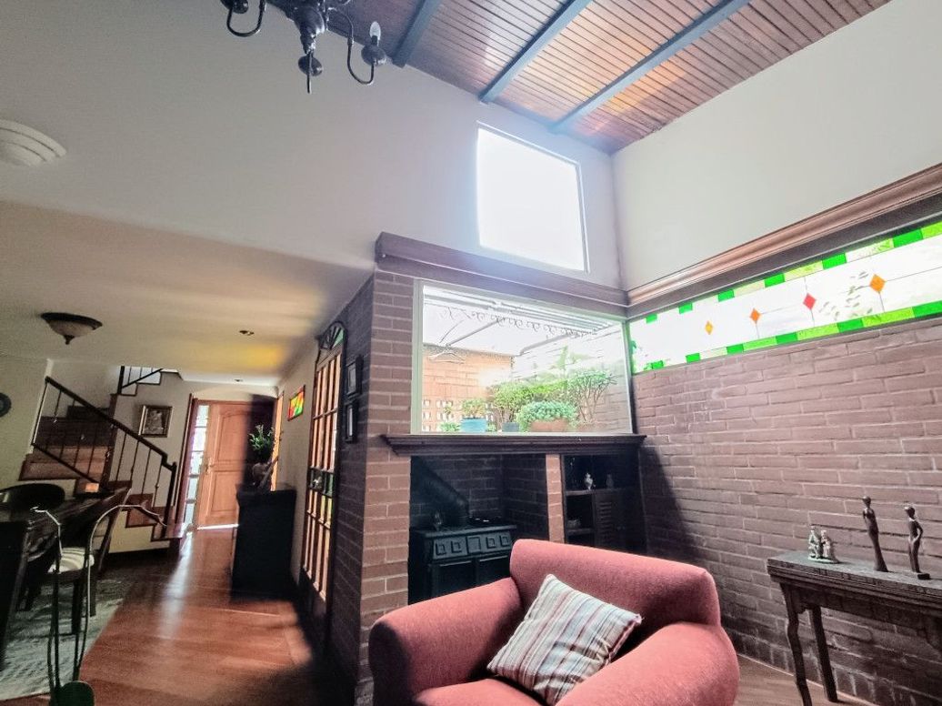 Apartamento de 3 alcobas en venta en Niza, Bogotá, 131 m² · foto 7 de 20