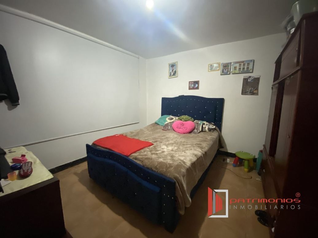 Casa de 3 alcobas en venta en Lijaca, Bogotá, 349 m² · foto 8 de 18