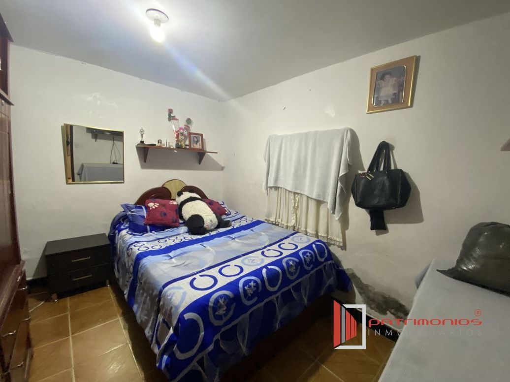 Casa de 3 alcobas en venta en Lijaca, Bogotá, 349 m² · foto 10 de 18