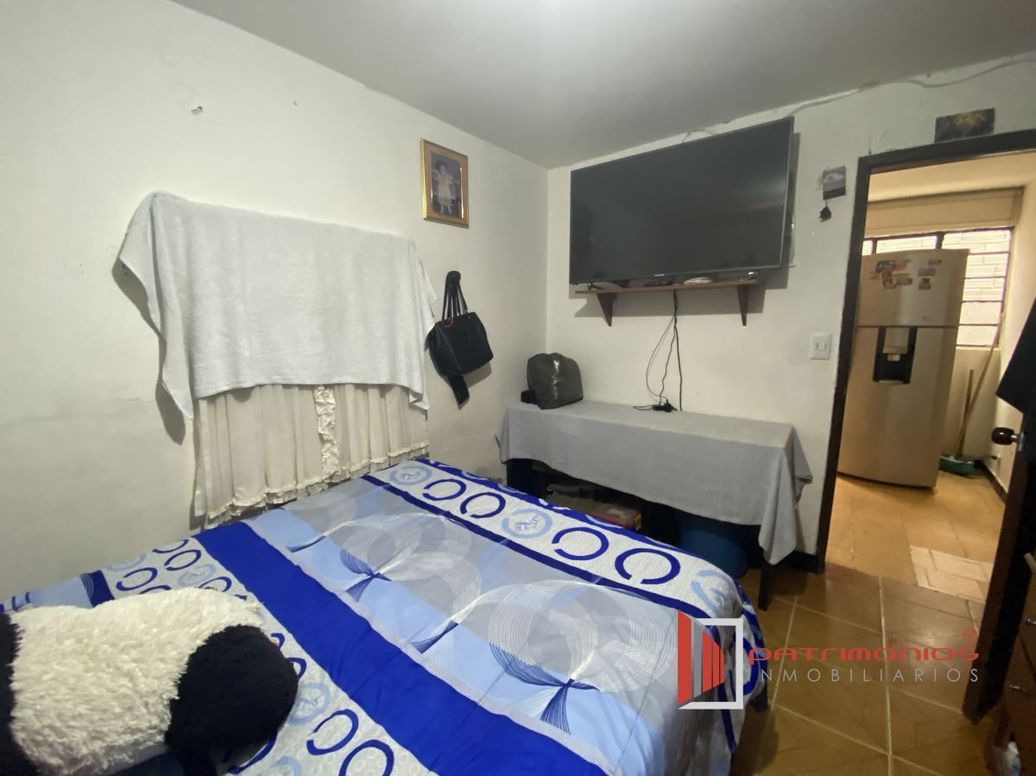 Casa de 3 alcobas en venta en Lijaca, Bogotá, 349 m² · foto 11 de 18
