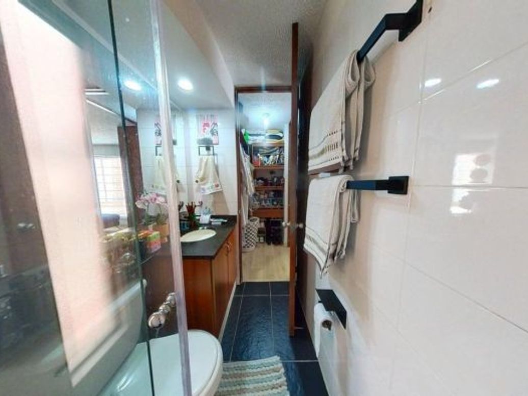 Apartamento de 3 alcobas en venta en Villa Alsacia, Bogotá, 87 m² · foto 14 de 20