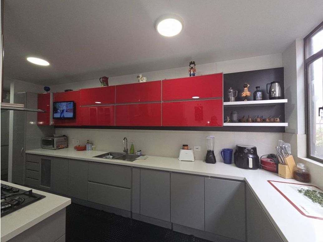 Apartamento de 3 alcobas en venta en Chico Norte Iii, Bogotá, 320 m² · foto 8 de 20
