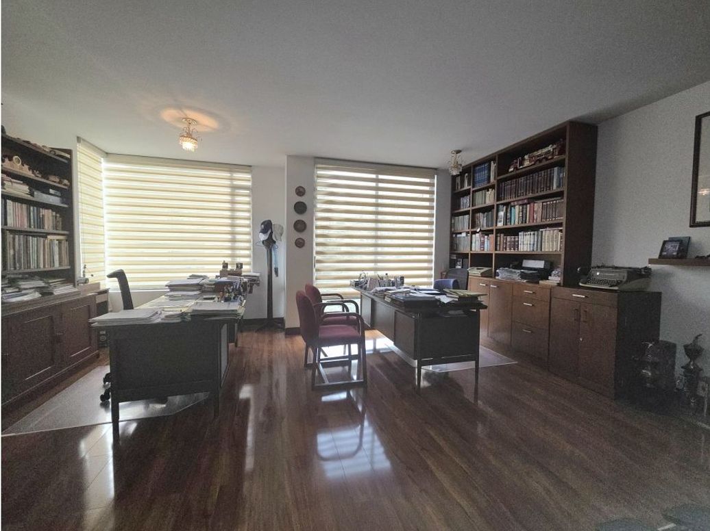 Apartamento de 3 alcobas en venta en Chico Norte Iii, Bogotá, 320 m² · foto 12 de 20