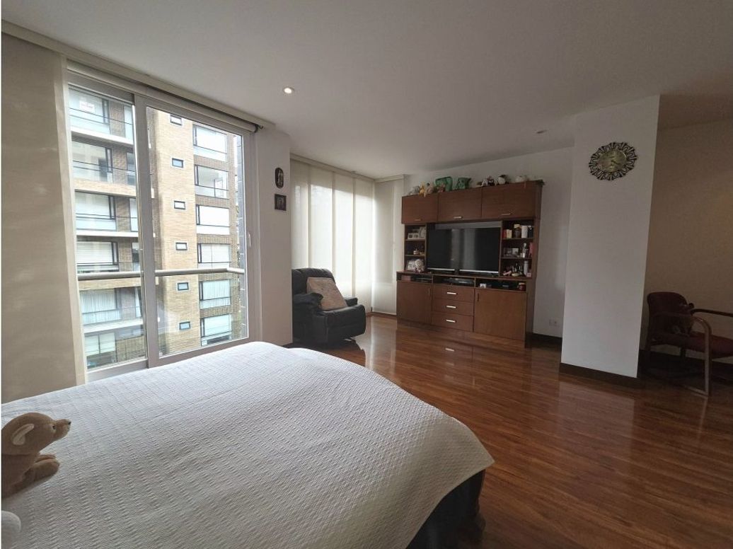Apartamento de 3 alcobas en venta en Chico Norte Iii, Bogotá, 320 m² · foto 14 de 20