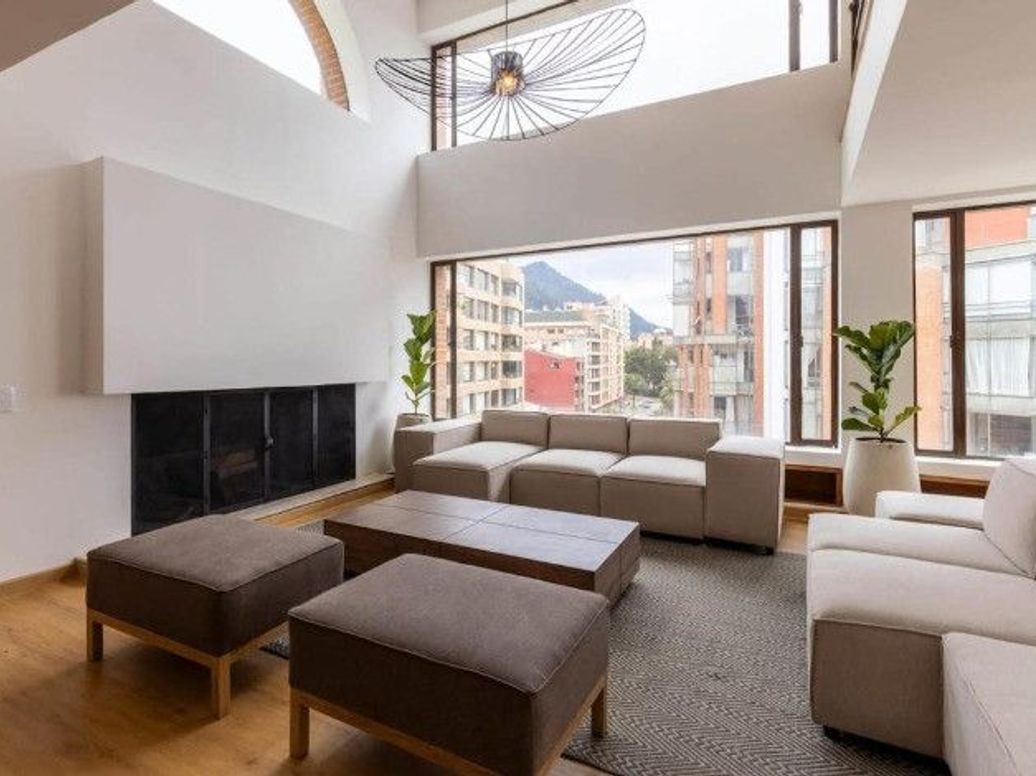 Apartamento de 4 alcobas en venta en Los Rosales, Bogotá, 608 m² · foto 9 de 20