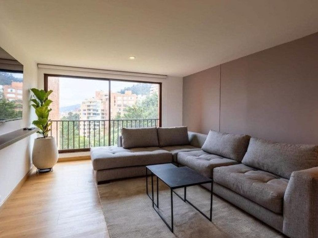 Apartamento de 4 alcobas en venta en Los Rosales, Bogotá, 608 m² · foto 17 de 20