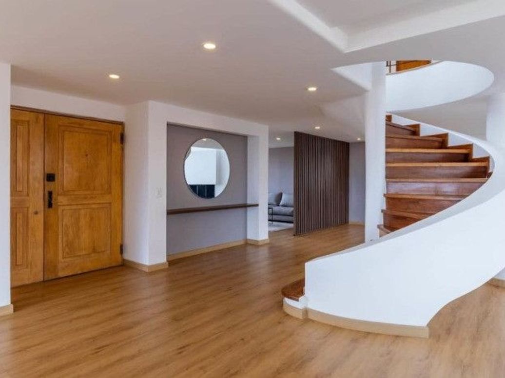 Apartamento de 4 alcobas en venta en Los Rosales, Bogotá, 608 m² · foto 8 de 20