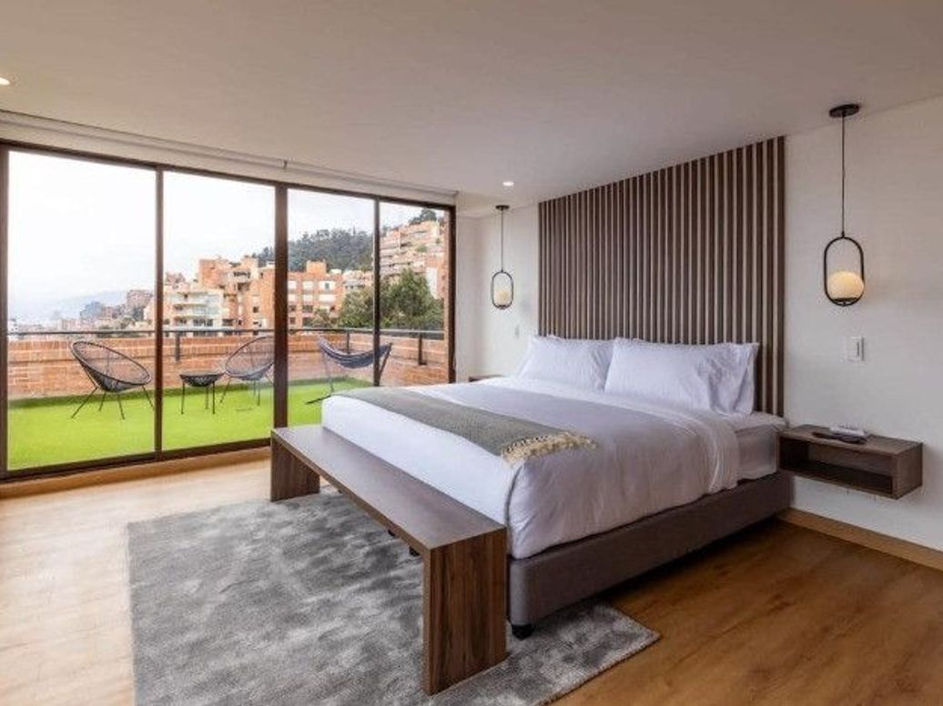 Apartamento de 4 alcobas en venta en Los Rosales, Bogotá, 608 m² · foto 4 de 20