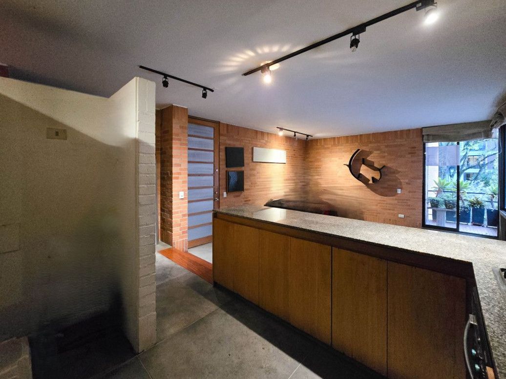 Apartamento de 1 alcoba en venta en Chicó Norte, Bogotá, 104 m² · foto 8 de 20