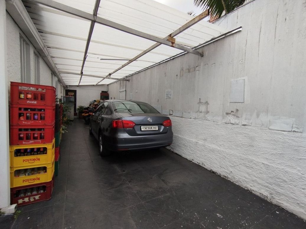 Casa de 4 alcobas en venta en El Batan, Bogotá, 202 m² · foto 6 de 20