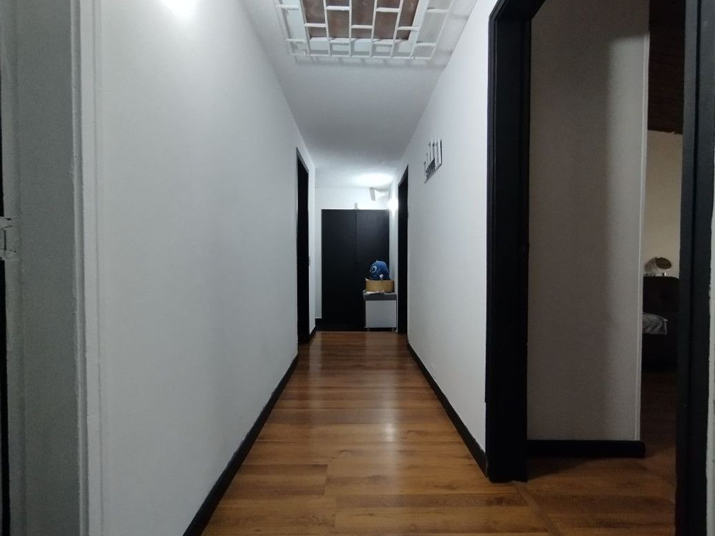 Casa de 4 alcobas en venta en El Batan, Bogotá, 202 m² · foto 16 de 20
