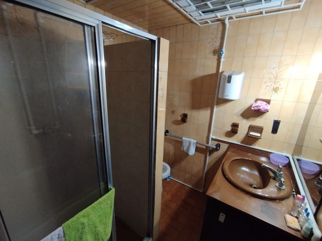 Casa de 4 alcobas en venta en El Batan, Bogotá, 202 m² · foto 17 de 20