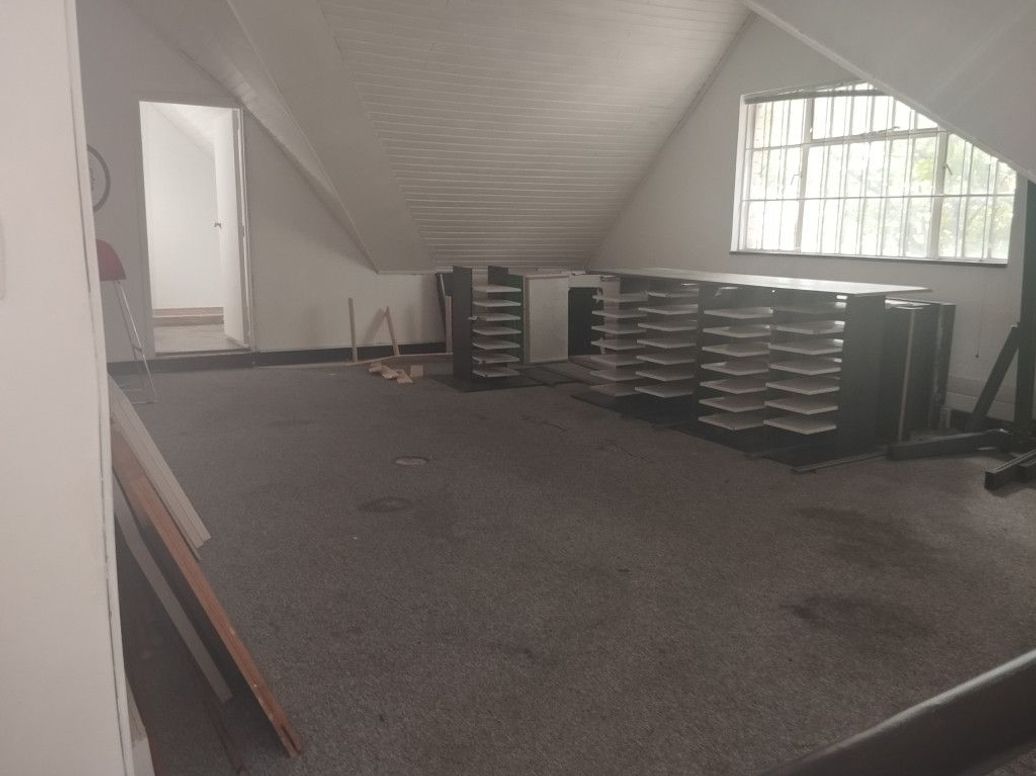 Casa de 7 alcobas en venta en Quinta Camacho, Bogotá, 252 m² · foto 14 de 17