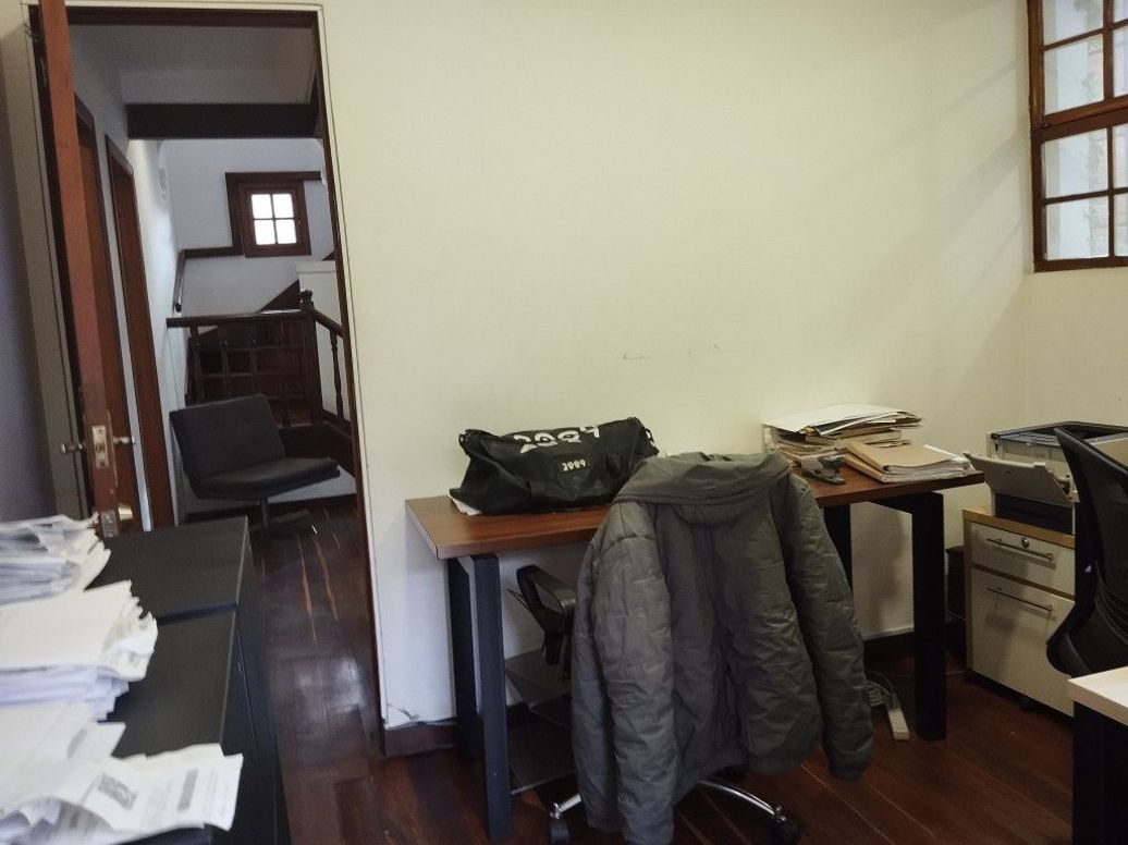 Casa de 5 alcobas en venta en Quinta Camacho, Bogotá, 205 m² · foto 9 de 20