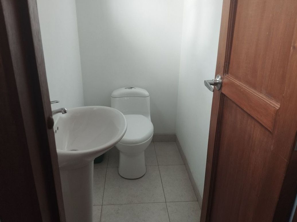 Casa de 5 alcobas en venta en Quinta Camacho, Bogotá, 205 m² · foto 17 de 20