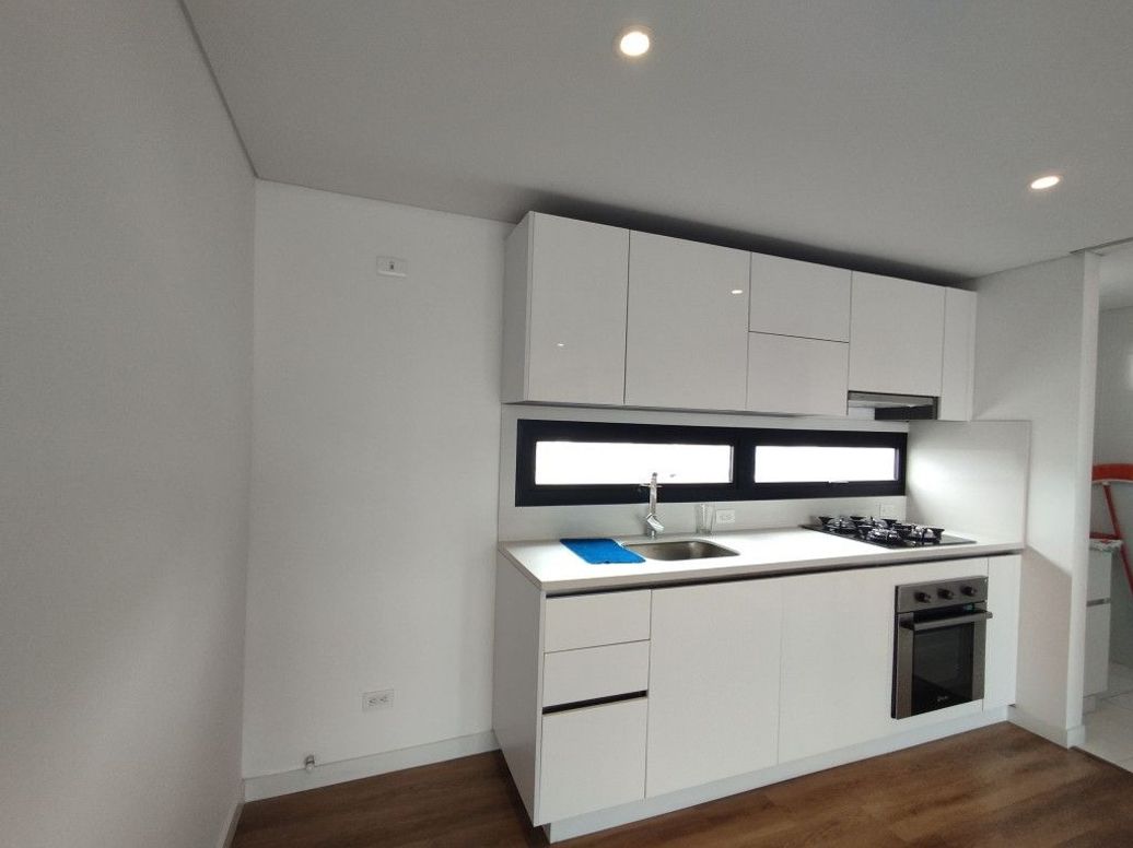 Apartamento de 2 alcobas en venta en Gran América, Bogotá, 78 m² · foto 7 de 18