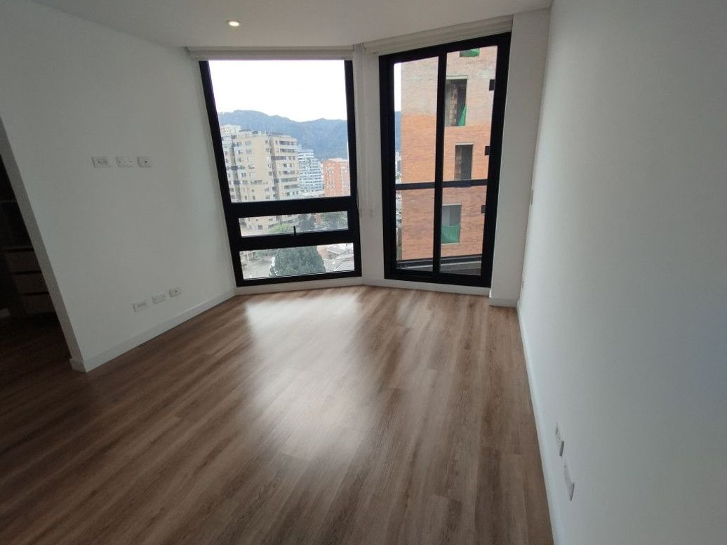 Apartamento de 2 alcobas en venta en Gran América, Bogotá, 78 m² · foto 13 de 18