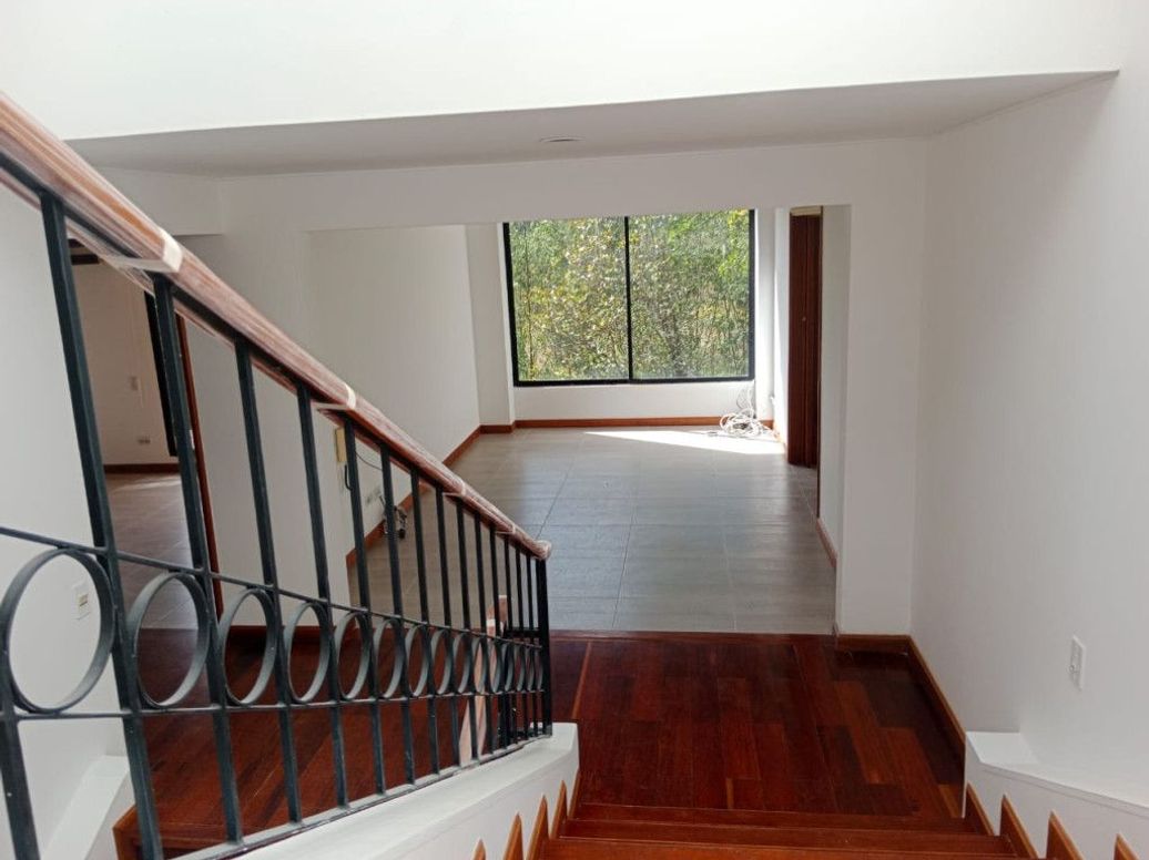 Casa de 4 alcobas en venta en Las Mercedes Suba, Bogotá, 300 m² · foto 10 de 20