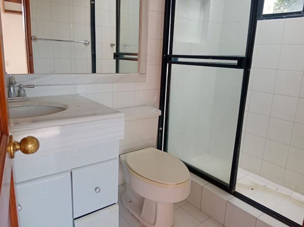 Casa de 4 alcobas en venta en Las Mercedes Suba, Bogotá, 300 m² · foto 15 de 20
