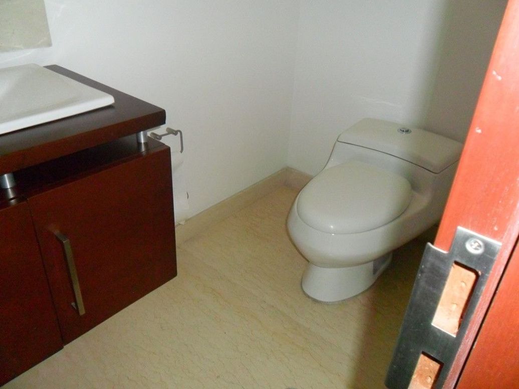 Casa de 3 alcobas en venta en Niza Suba, Bogotá, 320 m² · foto 7 de 19
