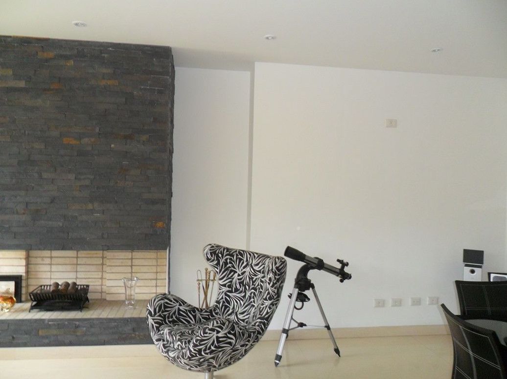 Casa de 3 alcobas en venta en Niza Suba, Bogotá, 320 m² · foto 3 de 19