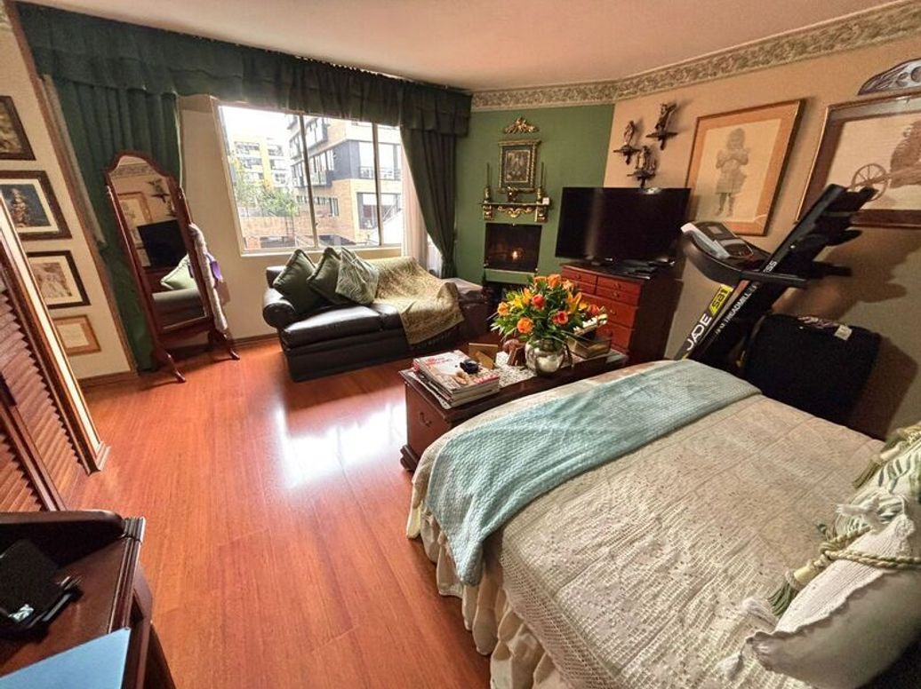 Apartamento de 3 alcobas en venta en San Patricio, Bogotá, 154 m² · foto 11 de 14
