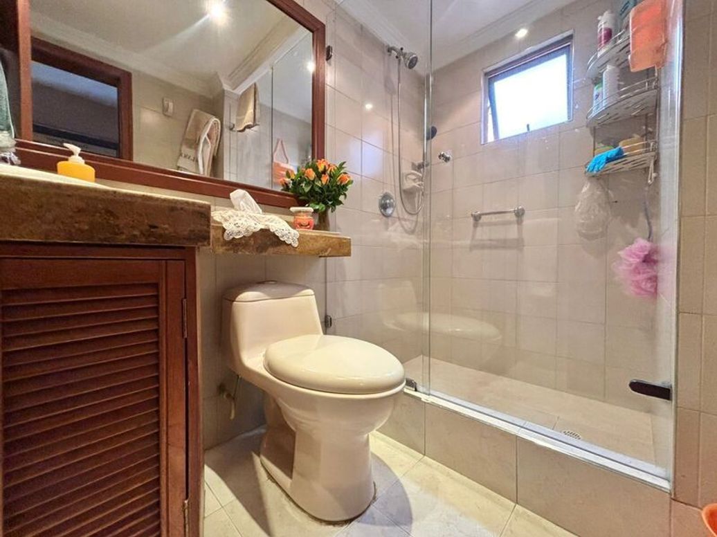 Apartamento de 3 alcobas en venta en San Patricio, Bogotá, 154 m² · foto 6 de 14