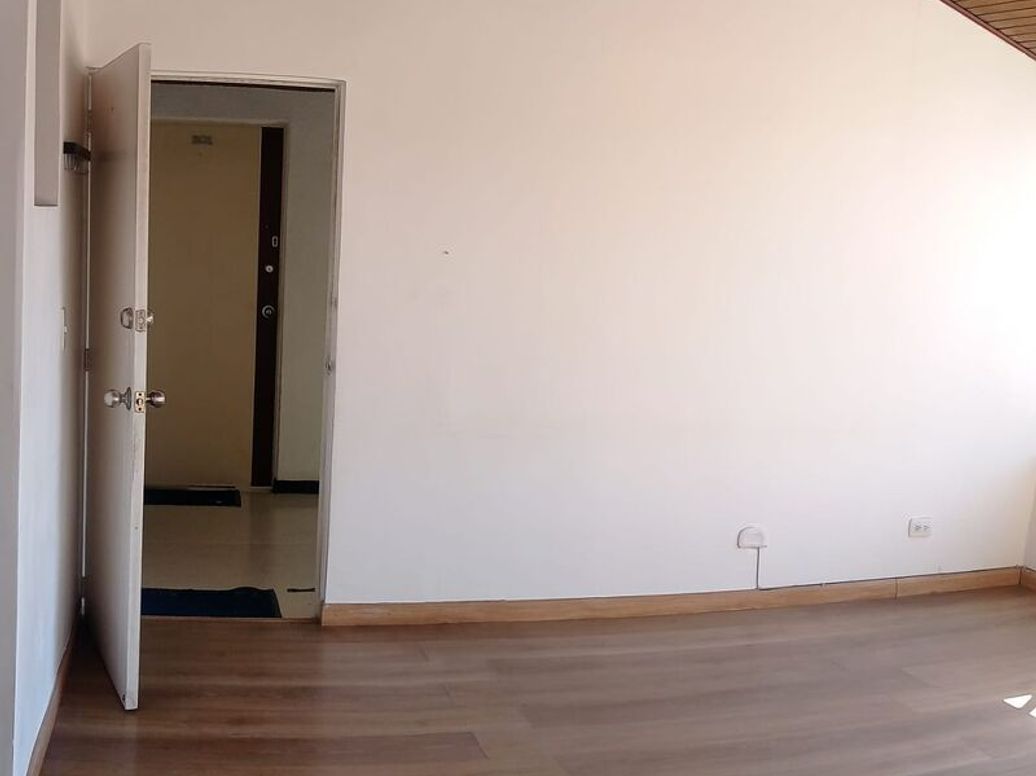 Apartamento de 2 alcobas en venta en San José Del Prado, Bogotá, 68 m² · foto 5 de 20