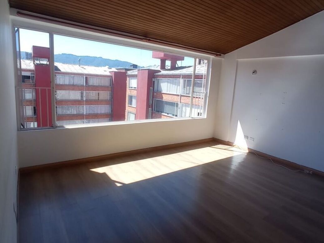 Apartamento de 2 alcobas en venta en San José Del Prado, Bogotá, 68 m² · foto 3 de 20